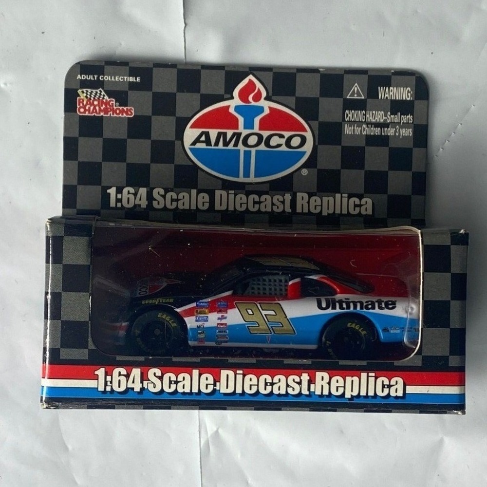 AMOCO 1:64 Scale Diecast Replica Ultimate Race‎ Car